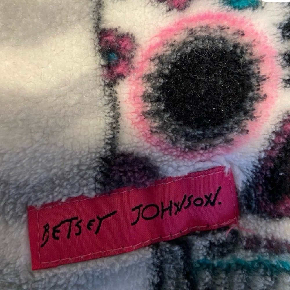 BETSEY Johnson Plush Sugar Skull Blanket in Gray with Teal & Pink Accents - Picture 3 of 3